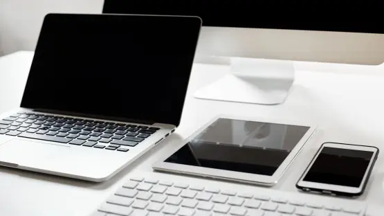 macbook service in doha 